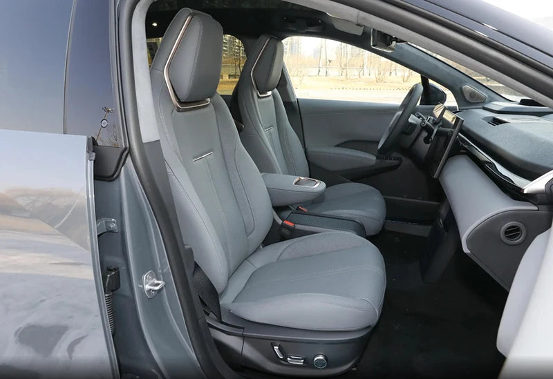 Custom Fit Leather Car Seat Covers for Zeekr X (2023–2024)